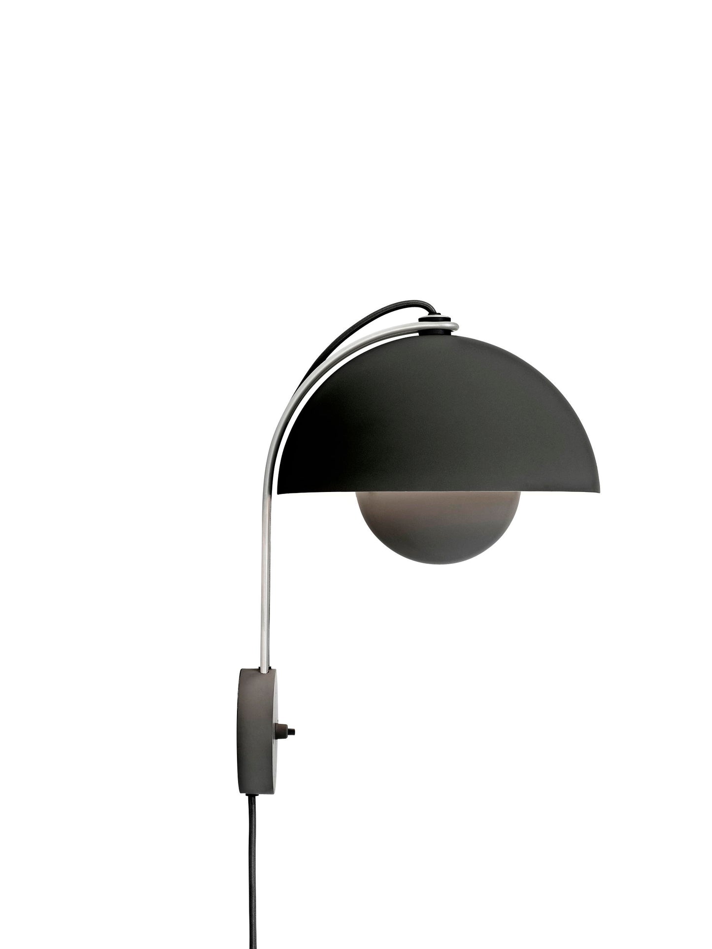 Flower Pot VP8 Wall Light &Tradition