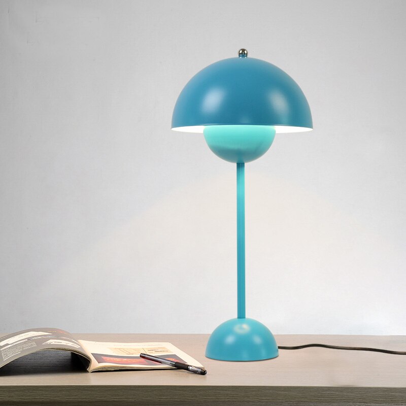 Flower Pot VP3 style Table Lamp