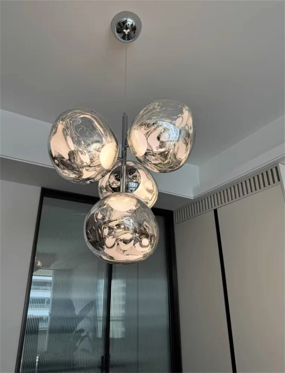 Melt style 4-head Chandelier