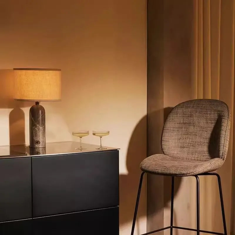 Gravity style Table Lamp