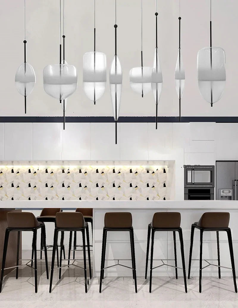 Wonderglass FLOW[T] S2 pendant in luxury interior