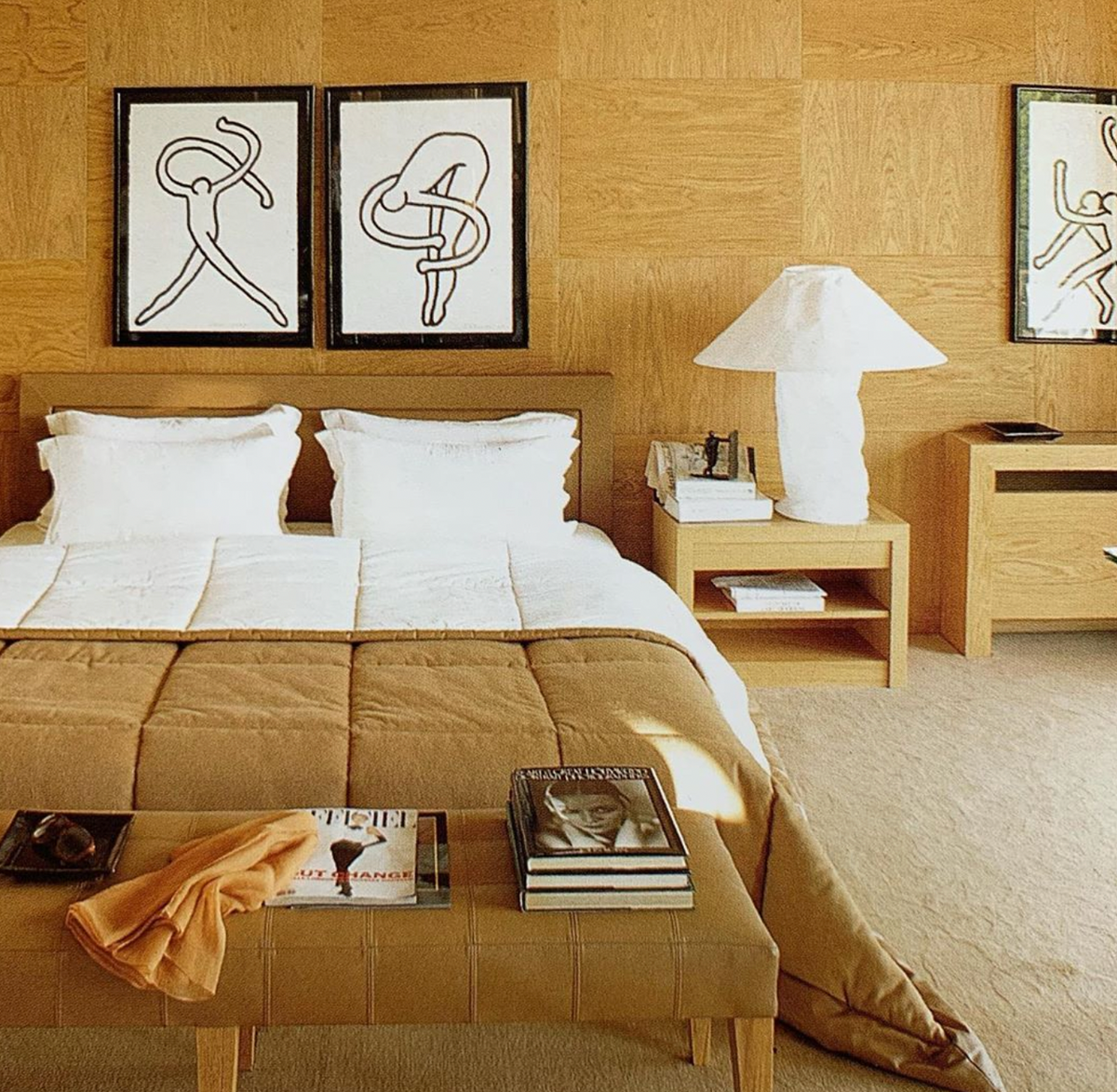 Lampampe style Table Lamp