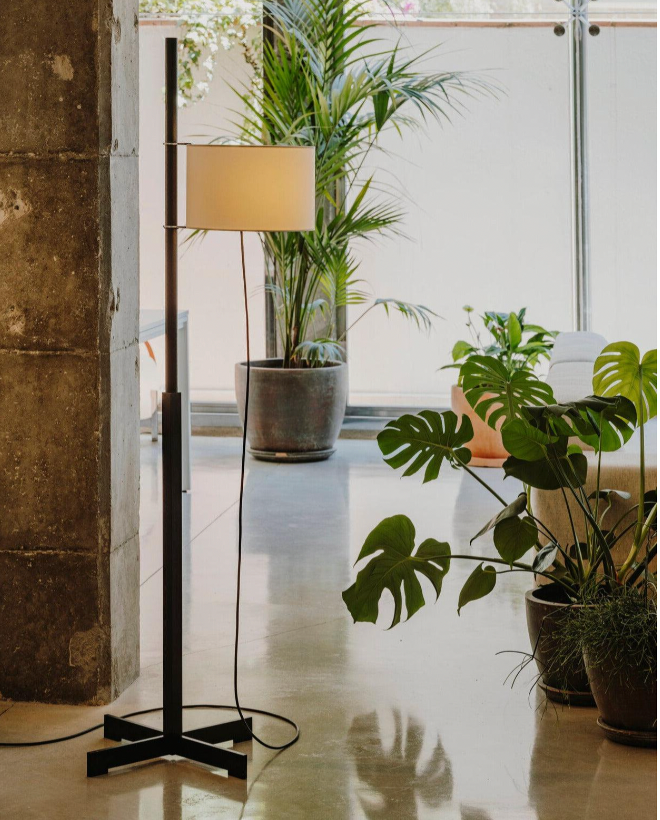 TMM Floor Lamp