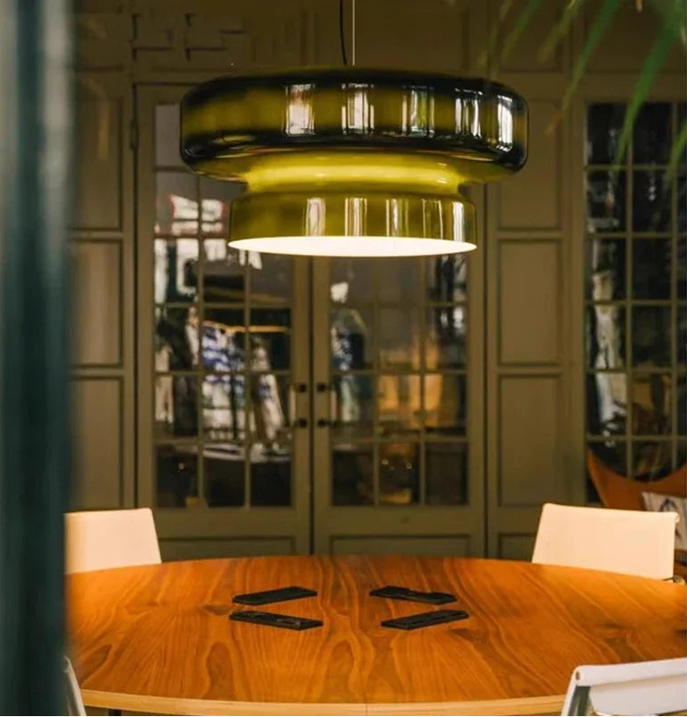 Glass surface detail of Marset Bohemia hanging light