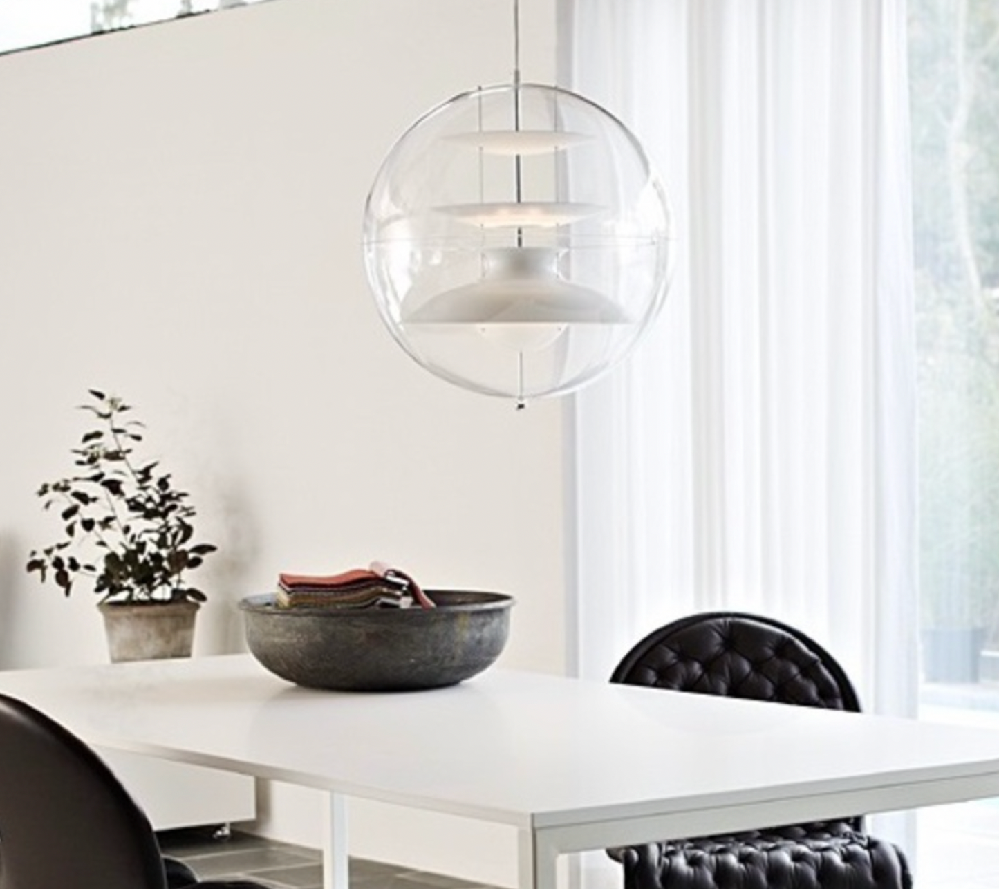 VP Globe style Pendant Verpan