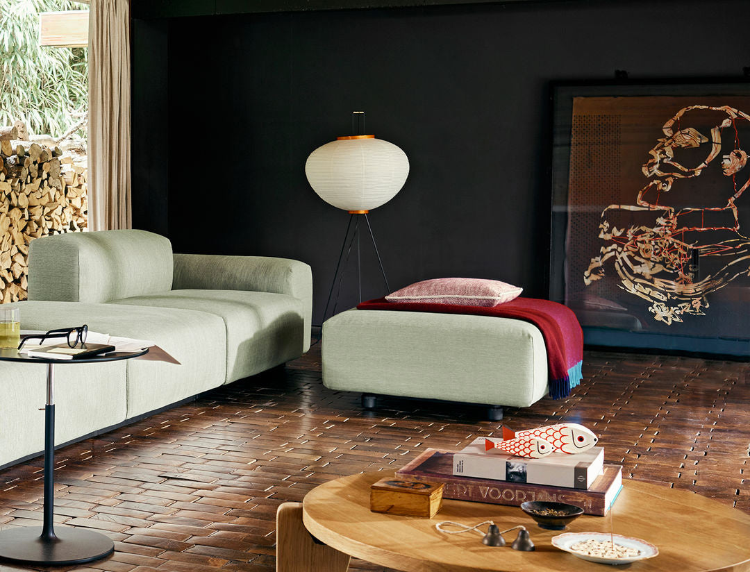 Akari 10A Floor Lamp vitra Isamu Noguchi