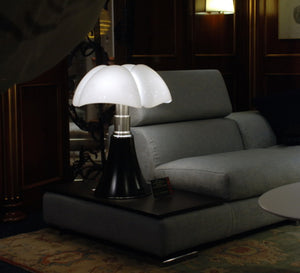 Pipistrello Table lamp Martinelli Luce Gae Aulenti