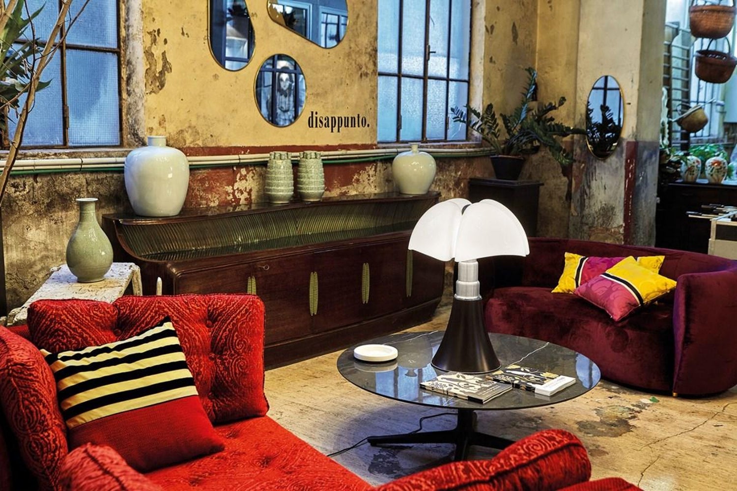 Pipistrello Table lamp Martinelli Luce Gae Aulenti