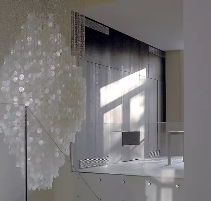 Fun 8DM Shell style Chandelier