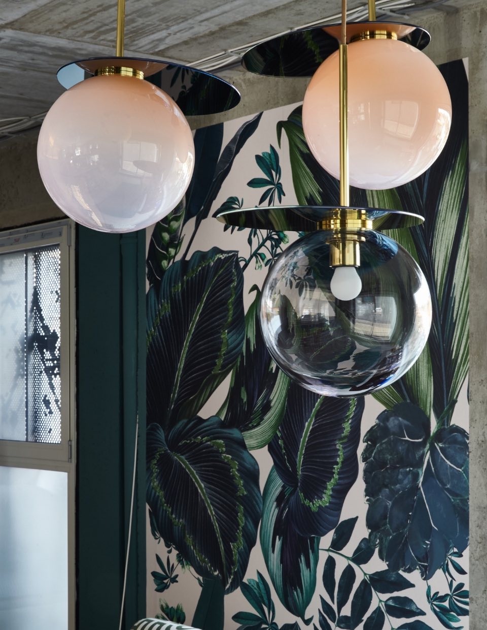 Umbra Light style Pendant