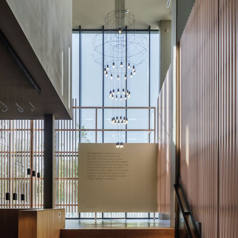 Wireflow 0374 Chandelier vibia