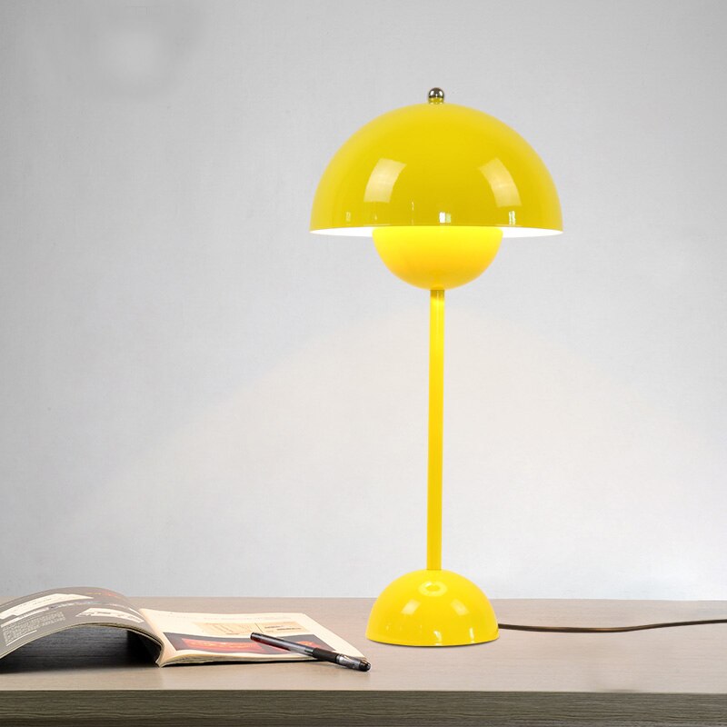 Flower Pot VP3 style Table Lamp